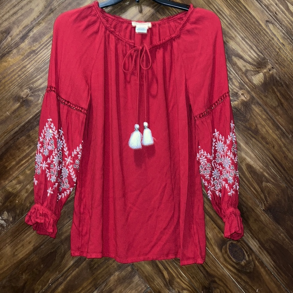 Beautiful Sweet Magnolia long sleeve blouse. Color: red. Size: small.